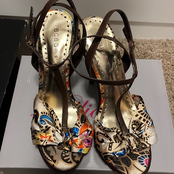 Colorful bohemian style platform heels - Picture 3 of 7